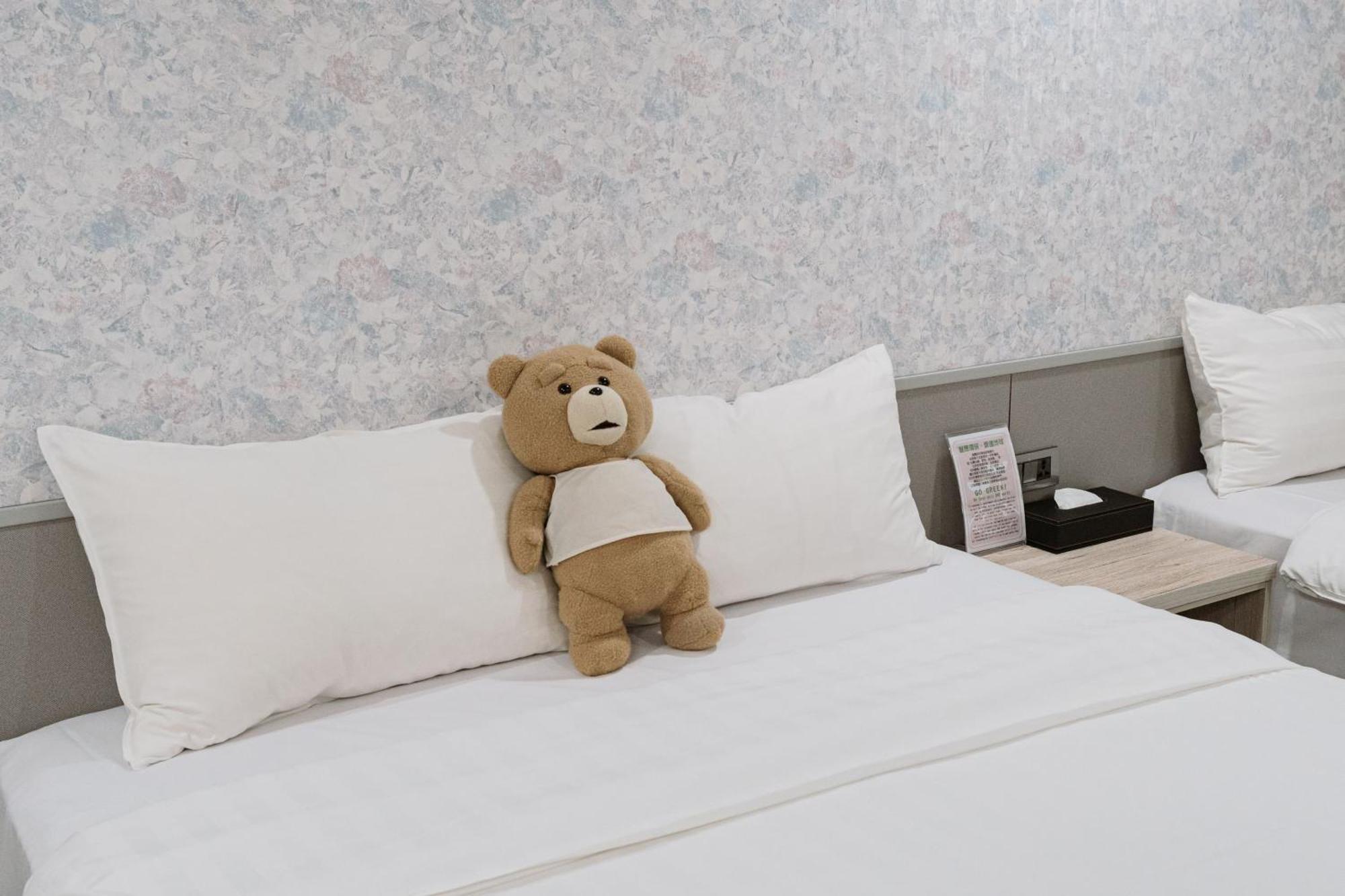 歐法行旅 O Fun Hotel Тайбей Екстер'єр фото